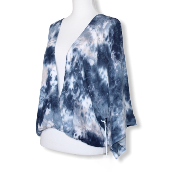 Young Fabulous & Broke Blue Tie Dye Kimono Top Med - Picture 9 of 12